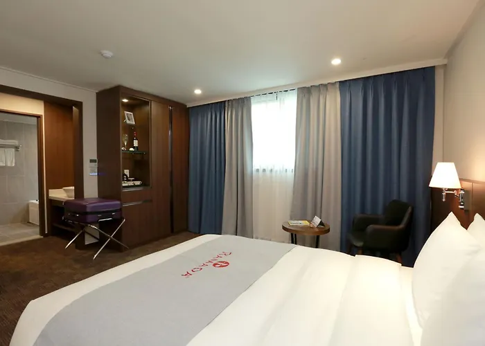 Ramada Taebaek Hotel