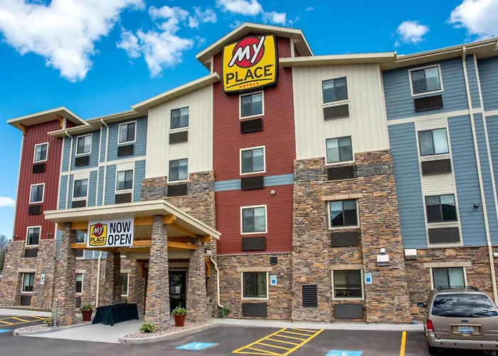 My Place Hotel-Marquette, Mi