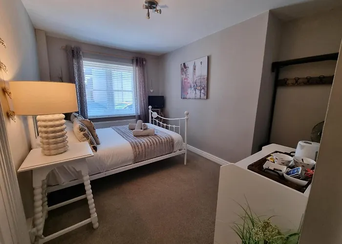 Boutique Ensuite Studios