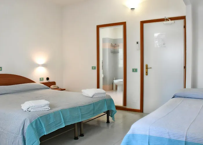 Hotel Exclusive - In Pieno Centro A Pochi Passi Dal Mare