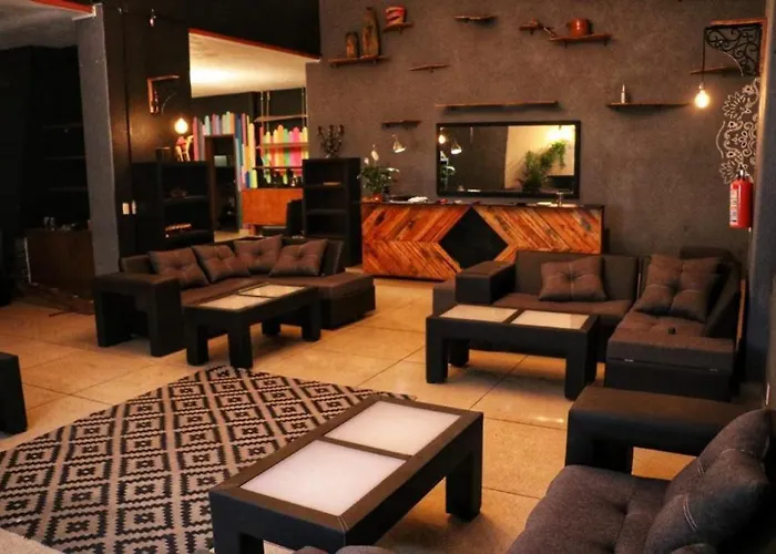 Hostal La Paz & Love Guadalajara
