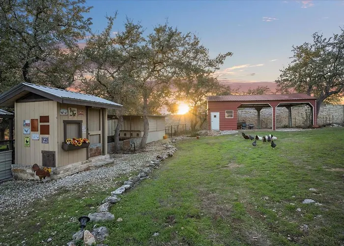 Barndominium With Farm And Firepit Near Lake Georgetown