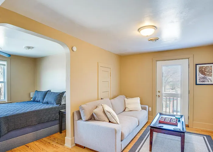 2 Mi To Dtwn: Studio Suite In Sheboygan