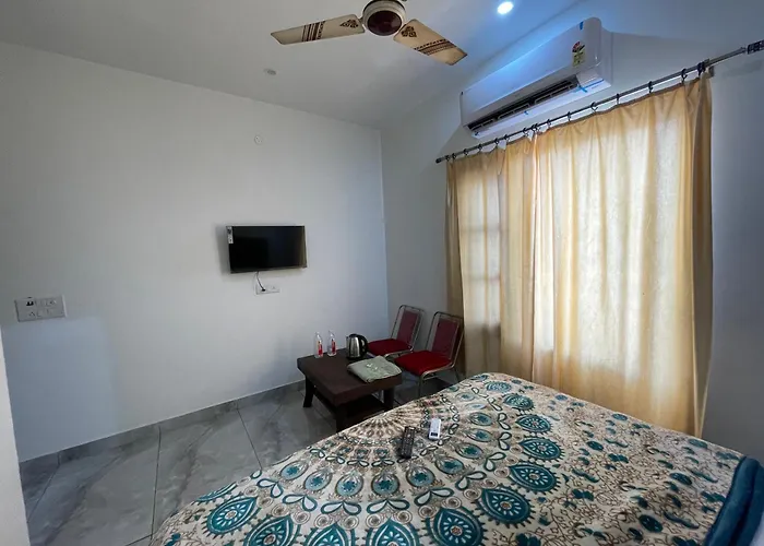 Jannat Hotel & Restaurant