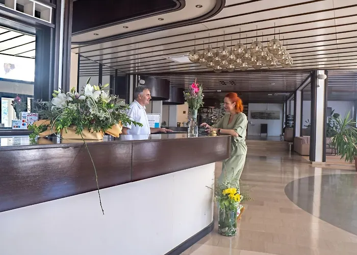 Hotel Issa
