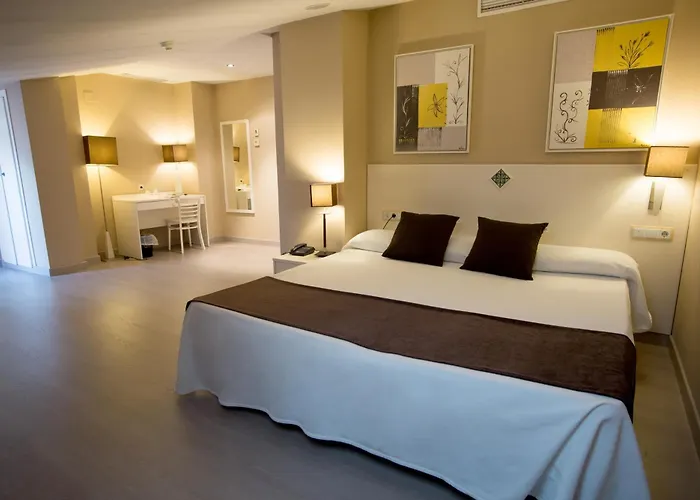 Hotel Torico Plaza