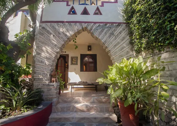 Hotel Casa Blanca