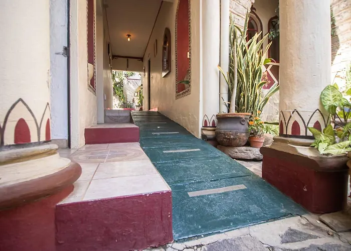 Hotel Casa Blanca