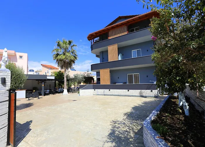 Hotel Golden Oak
