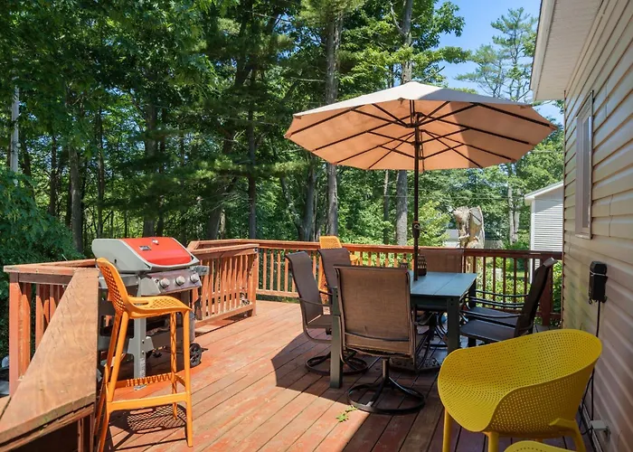 Shoals View Escape Ocean Views Dog-Friendly