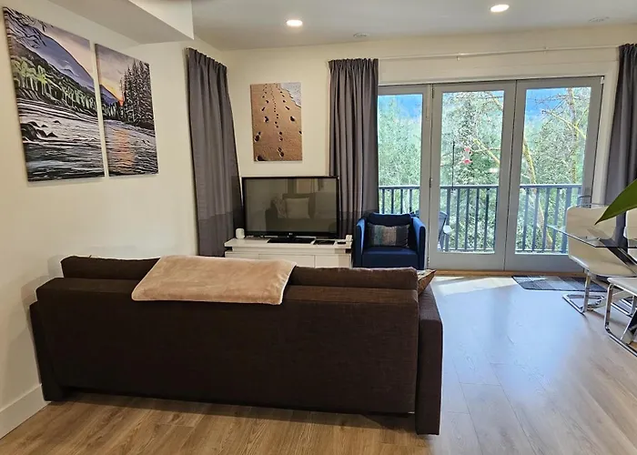 Casa Del Rio - Peaceful River Guest Suite -Forests -Mountains -Hiking