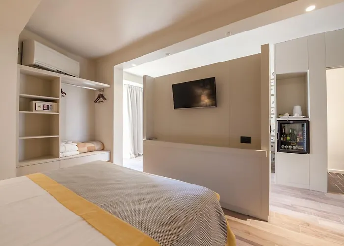 Hotel Titano