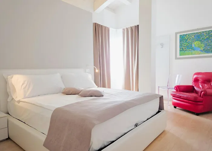 Hotel Lux