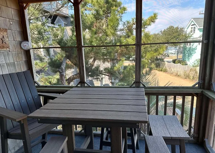 Courtyard Villas On Silver Lake