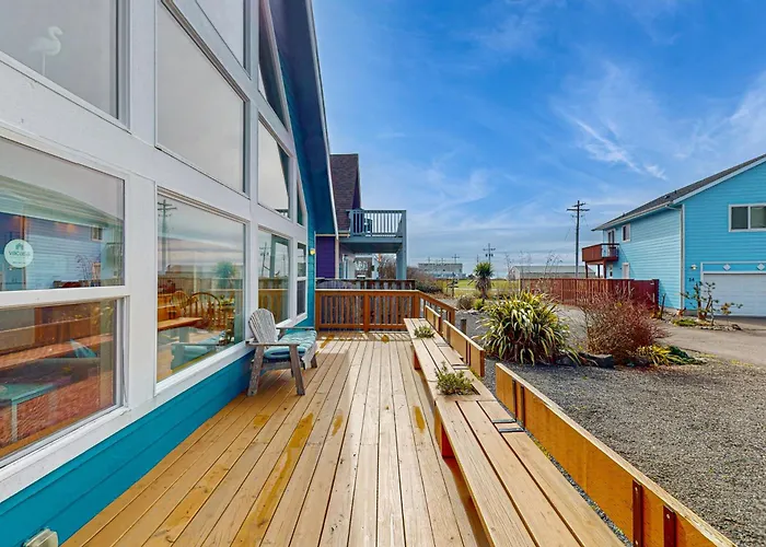 Blue Wave Cottage