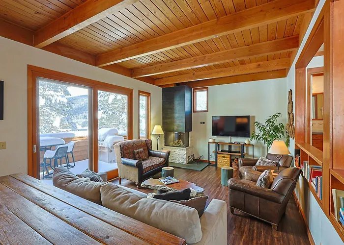 Tennis Townhome 2 Bd 25 Ba Ttmr