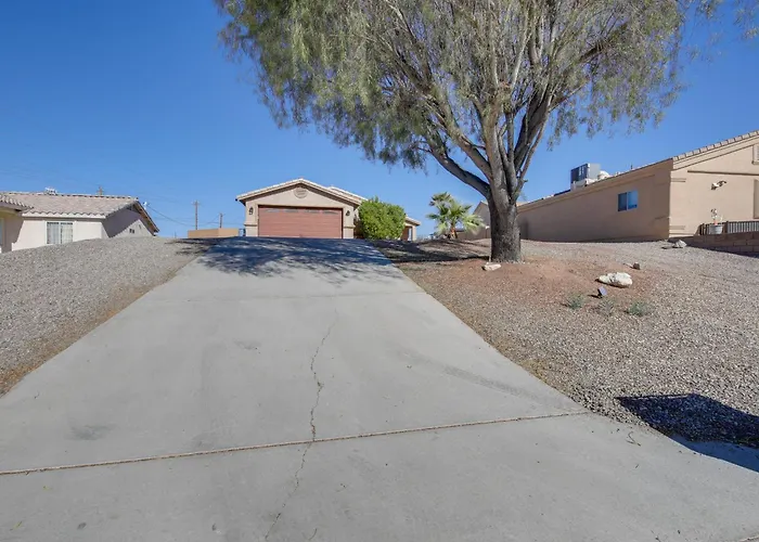 4 Mi To The Lake! Havasu Home W/ Heated Pool