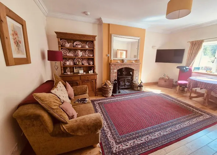 Pinetree Cottage, Dog Friendly, Holiday Let, Callander Invertrossachs