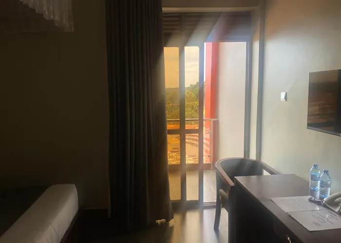 Jinna Suites Hotel