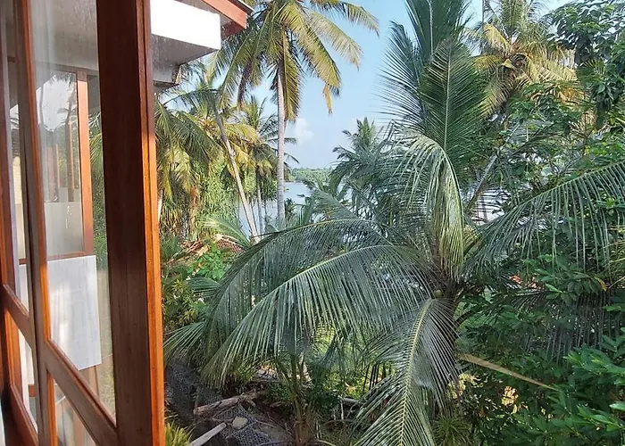 Ko Lake - Koggala