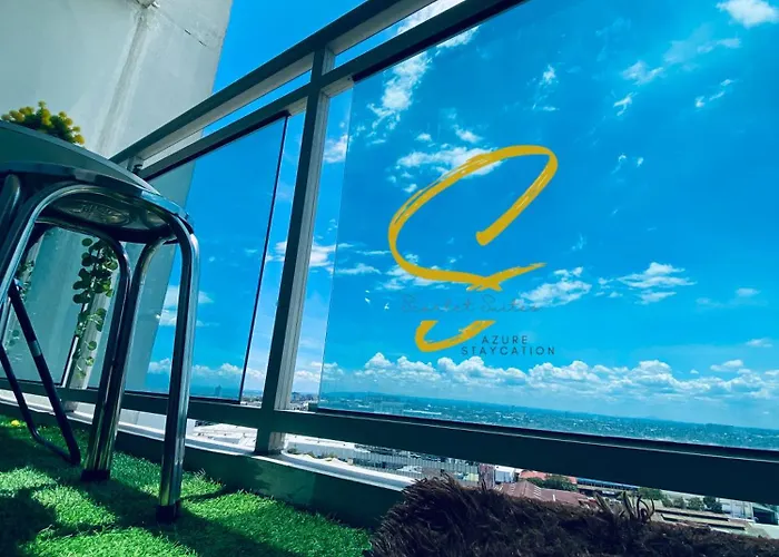 Azure Staycation By Scarlet Suites