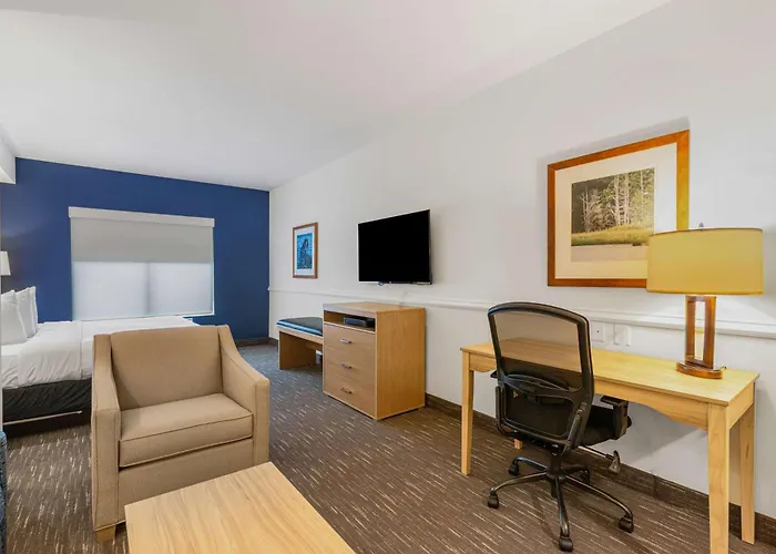 Best Western Plus Westgate Inn And Suites