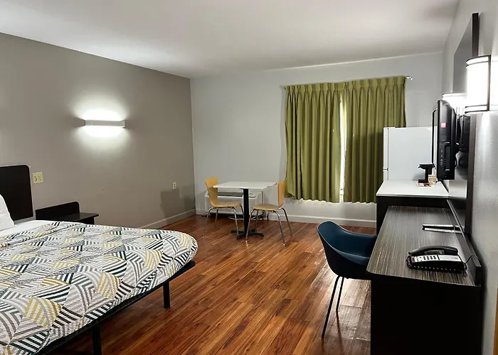 Studio 6 Suites Springfield, Oh