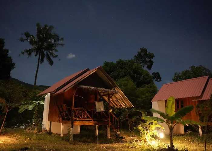 Seree Bungalows & Chill Bar