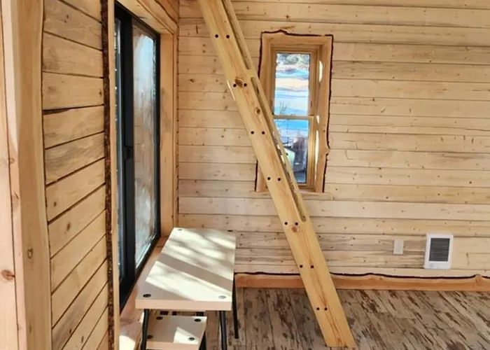 Rustic Treehouse