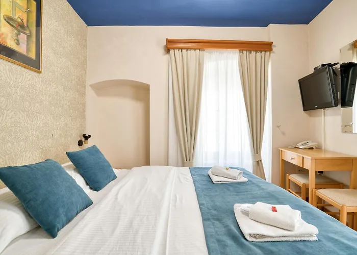 Hotel Rendez Vous