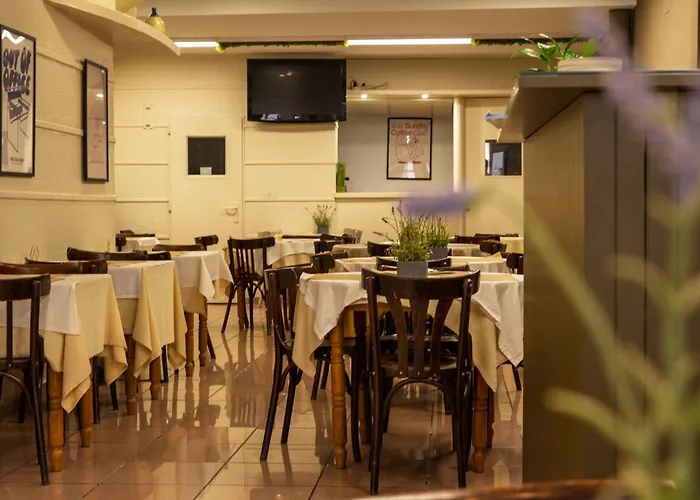 Can Setmanes By Cozycatalonia - Hostal Central Blanes