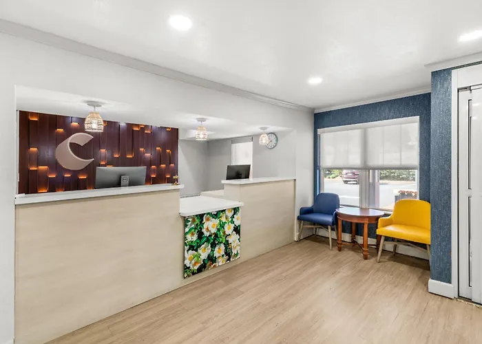 Comfort Inn & Suites Rome South