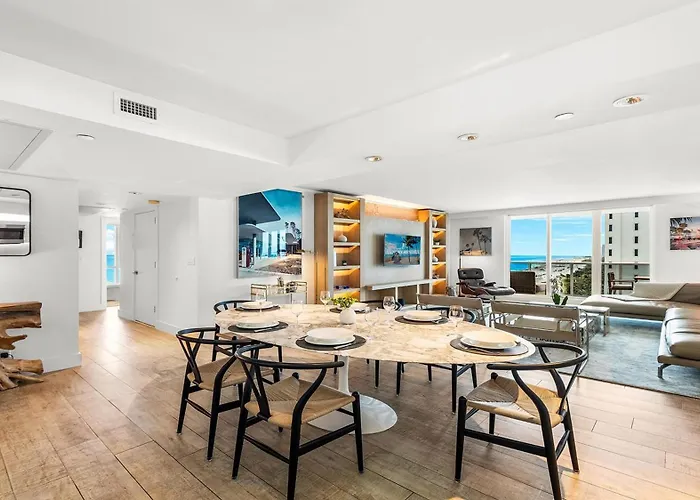 1 Hotel & Homes Private Luxury Suites