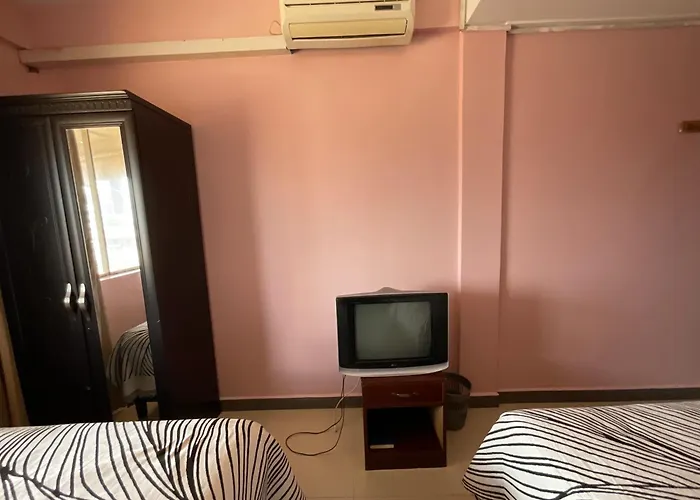 Palema Crown Hotel