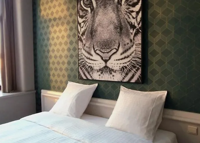Hotel La Pomme D'Or