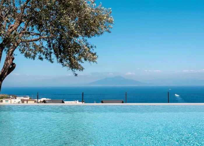 Capri Wine Hotel