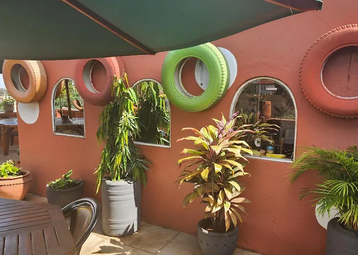 Khweza Bed And Breakfast