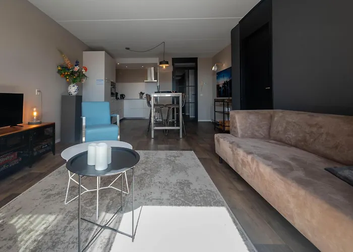 Zuiderzeestate 35, prachtig appartement aan het IJsselmeer