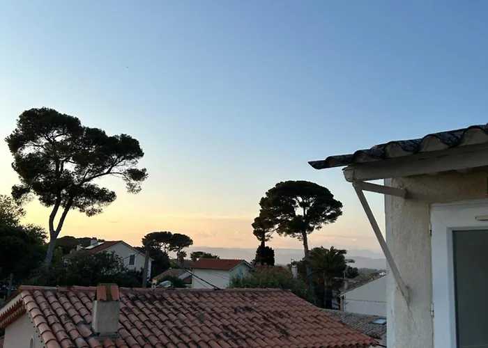 Hotel L'Escale Au Soleil