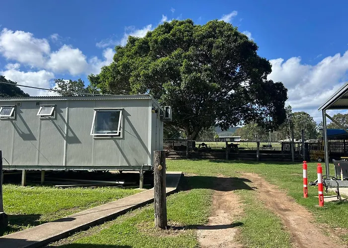 gundy pub&caravan park