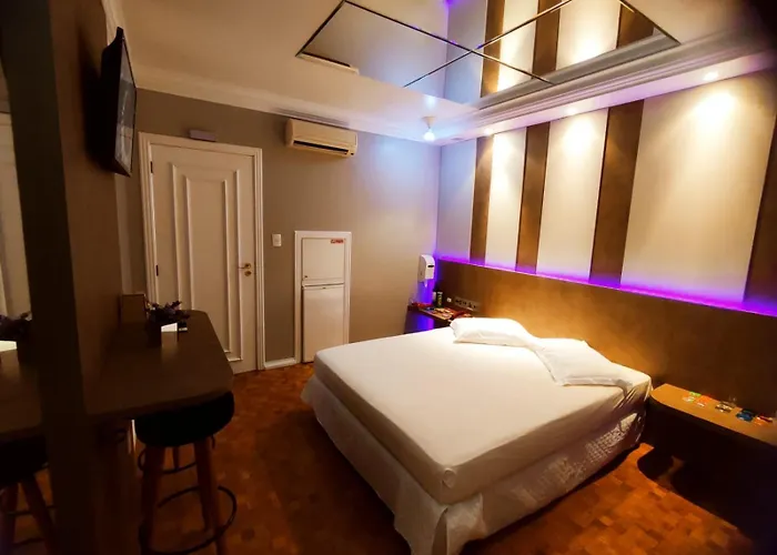 Hotel E Motel Paradies 1