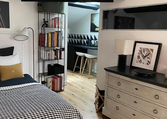 Confort Et Raffinement Au Coeur Du 6Eme