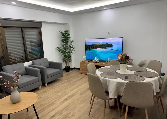 Entire Apartment In The Heart Of Downtown N&N