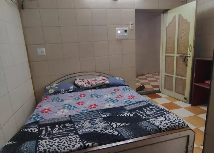 Hotel Shiv