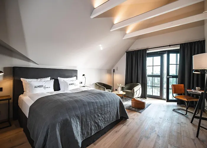 River Loft Hotel