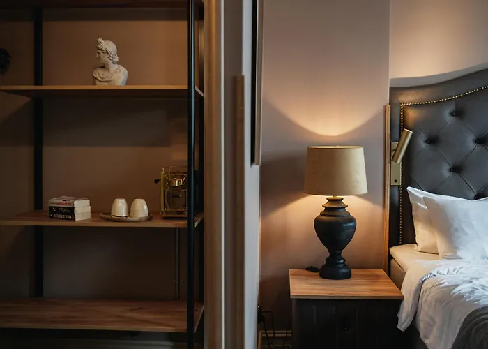 Home Hotel Christian IV