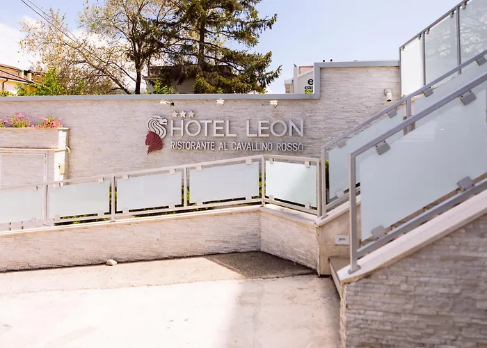 Hotel Leon - Ristorante Al Cavallino Rosso