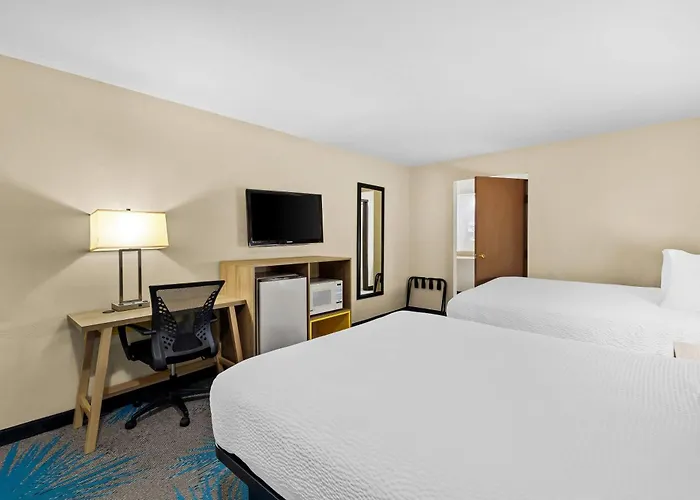 Days Inn By Wyndham Tucson Airport