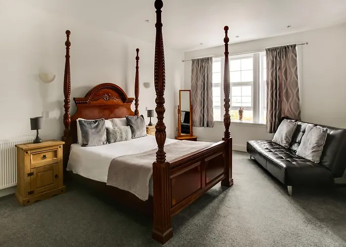 Oyo Gin House Hotel