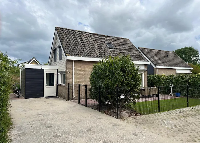 Deltageul 39 Noordzeepark - ruim en rustig gelegen vakantiehuis nabij strand - geen verhuur aan bedrijven